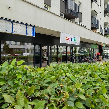 Osiedle Avia Family Apartment In Krakow With Balcony By Noclegi Renters Exterior photo